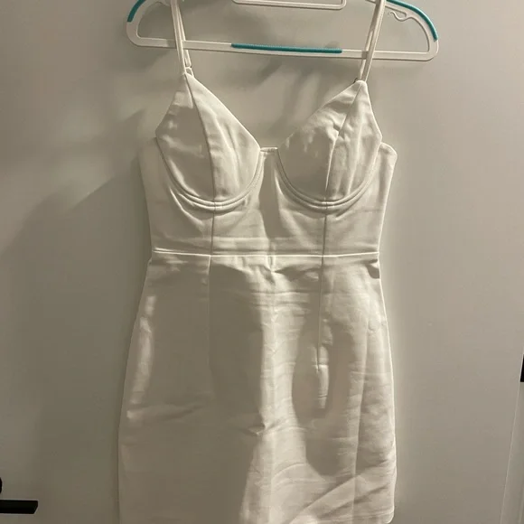 Princess Polly white Mini Dress - Picture 5 of 7